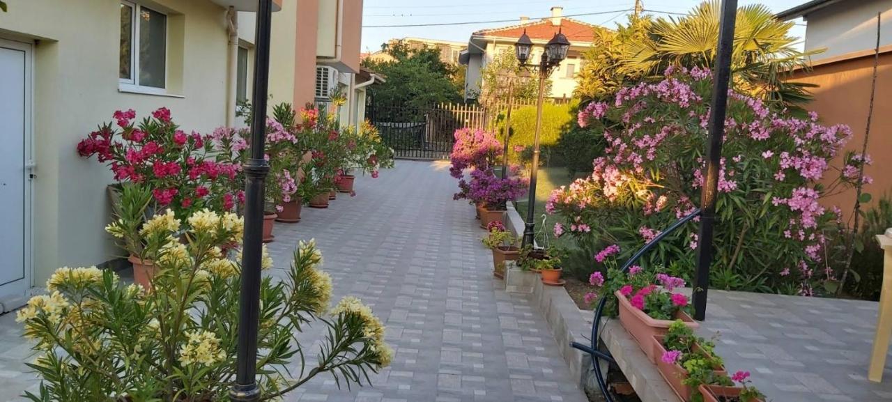 Амида Ξενοδοχείο Varvara  Εξωτερικό φωτογραφία